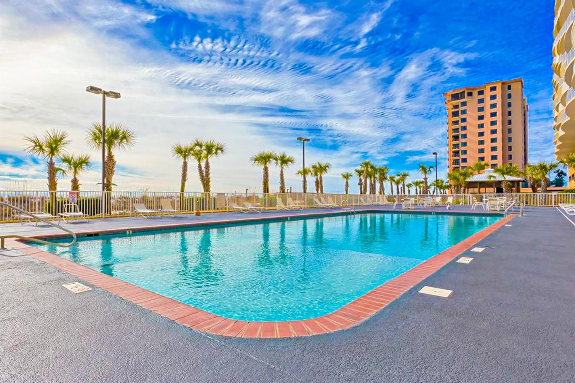 Regency Isle 611