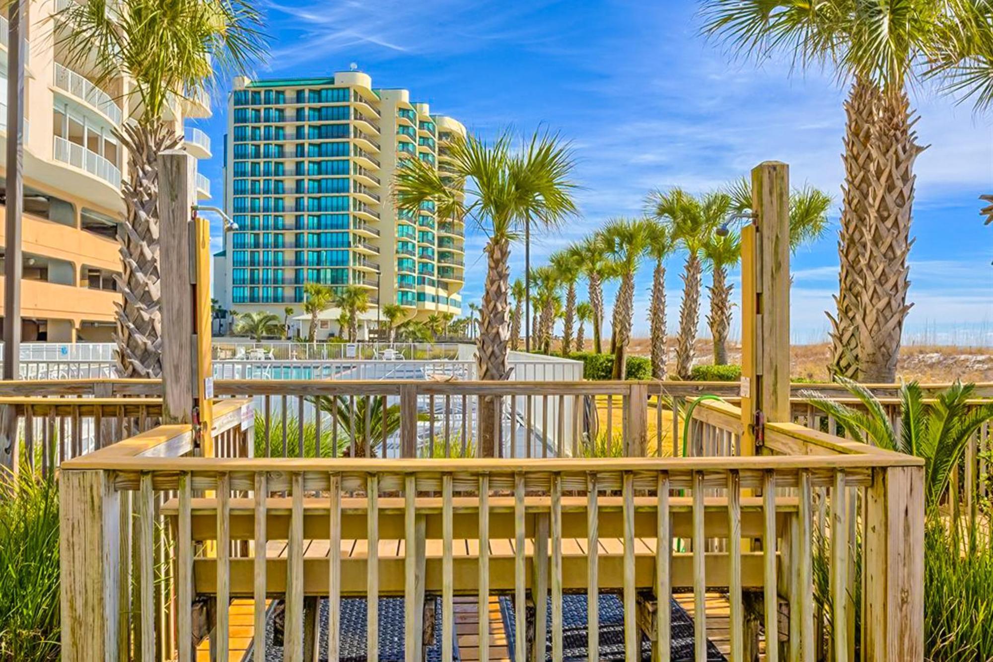 Regency Isle 611 Apartment *