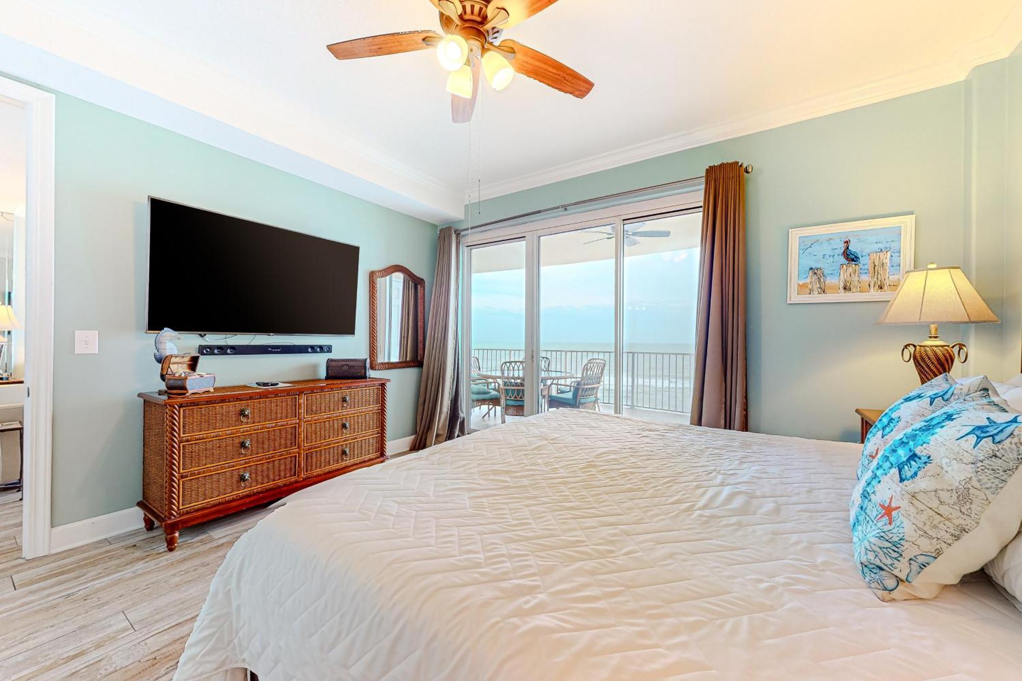 Regency Isle 611 *