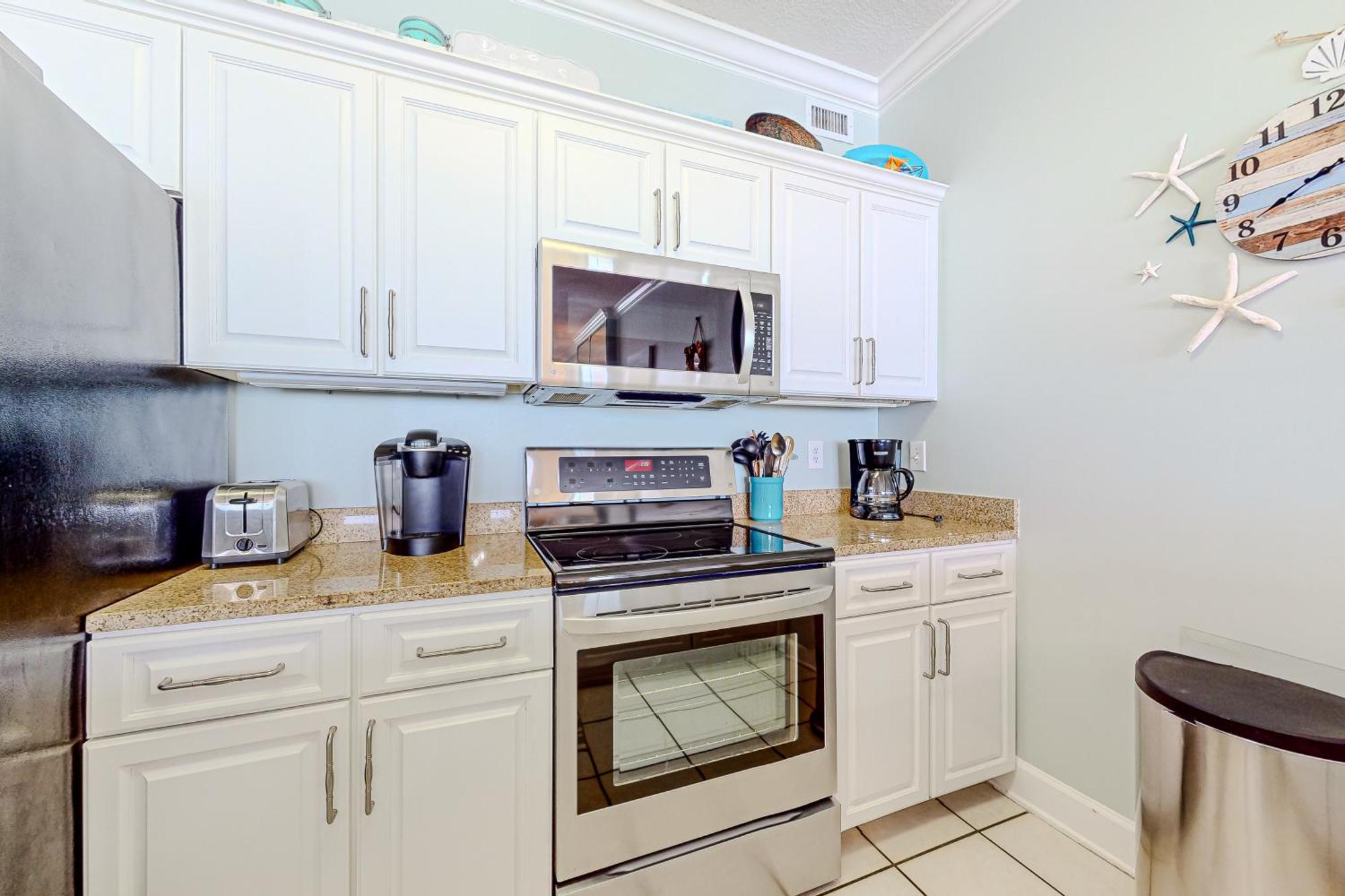 Apartment Regency Isle 611